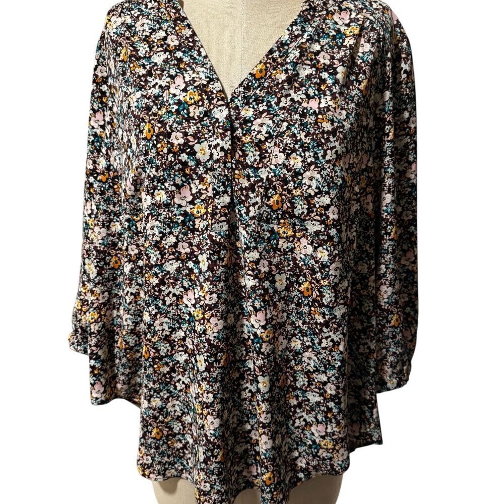 Torrid Harper Floral Blouse Size 1X Boho V-Neck Flowing Top Long Sleeve
